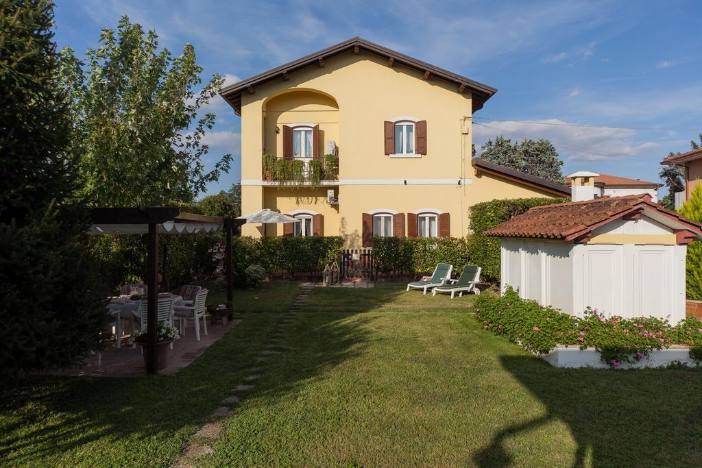 Nina Guest House Longare Exterior photo